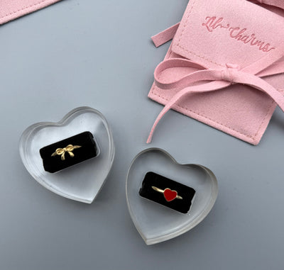 Heart ring display